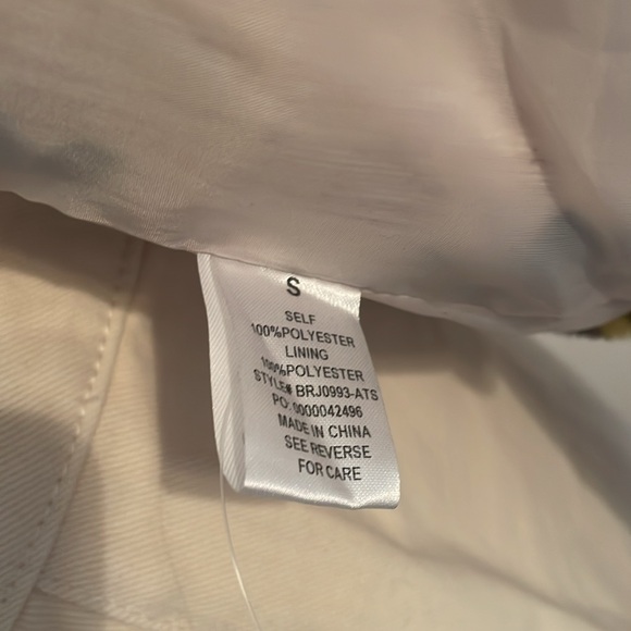 Daisy Faux Fur Button Up Coat Jacket - Picture 4 of 4